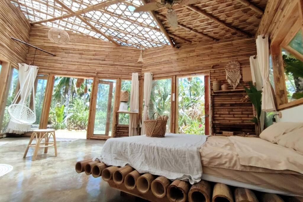 The Bamboo Houses - Tropical Garden & Empty Beach Хенераль-Луна Екстер'єр фото