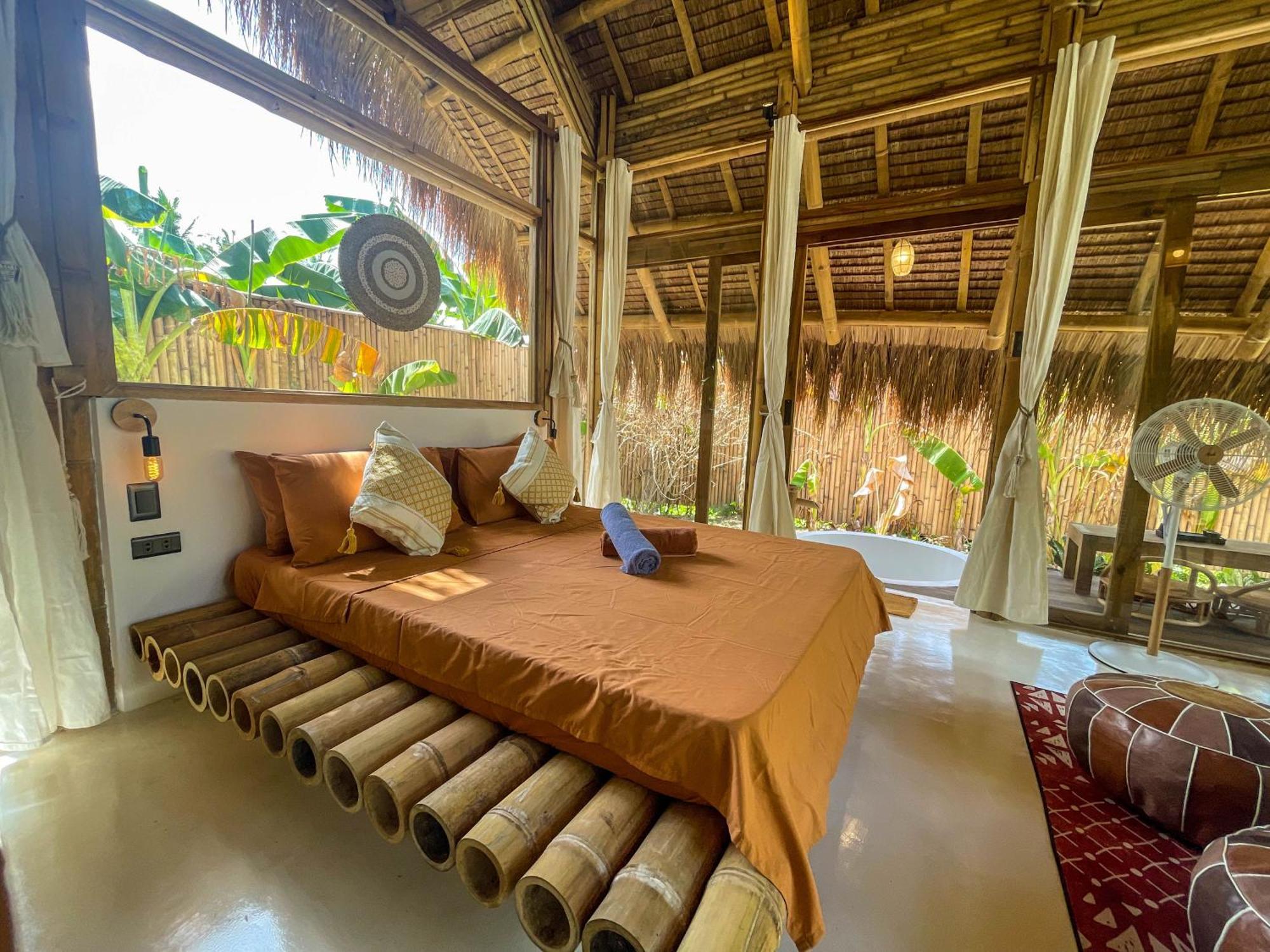 The Bamboo Houses - Tropical Garden & Empty Beach Хенераль-Луна Екстер'єр фото